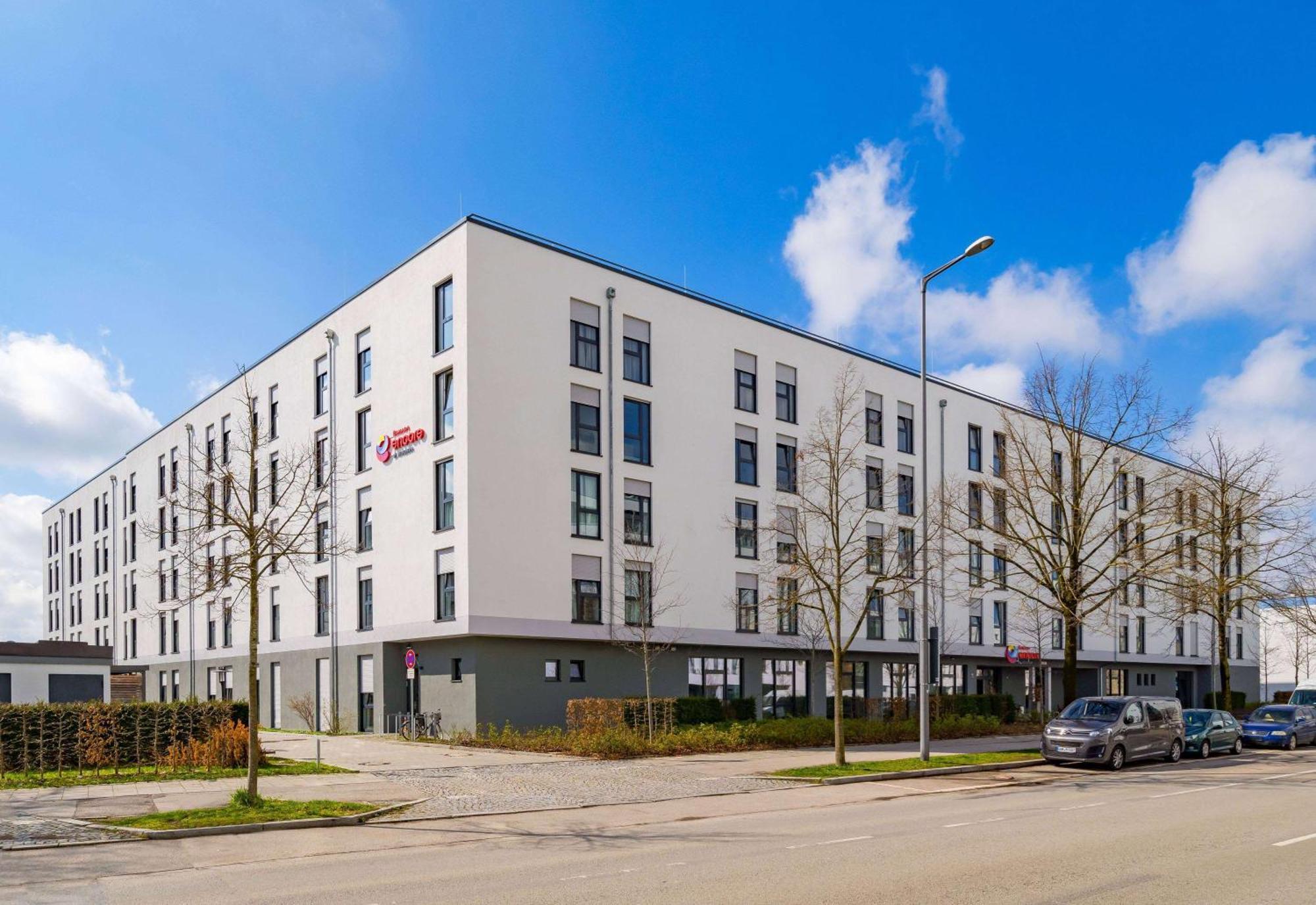 Ramada Encore By Wyndham Munich Messe Exterior foto